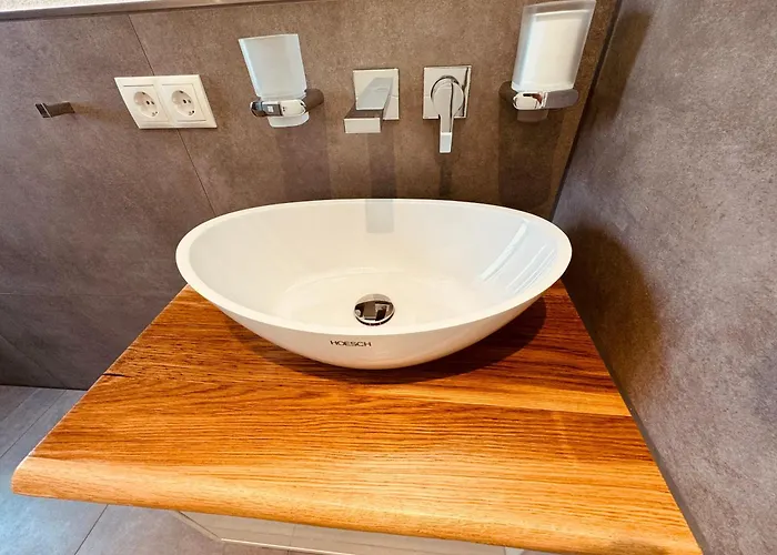Ihm Ai Apartament Benningen